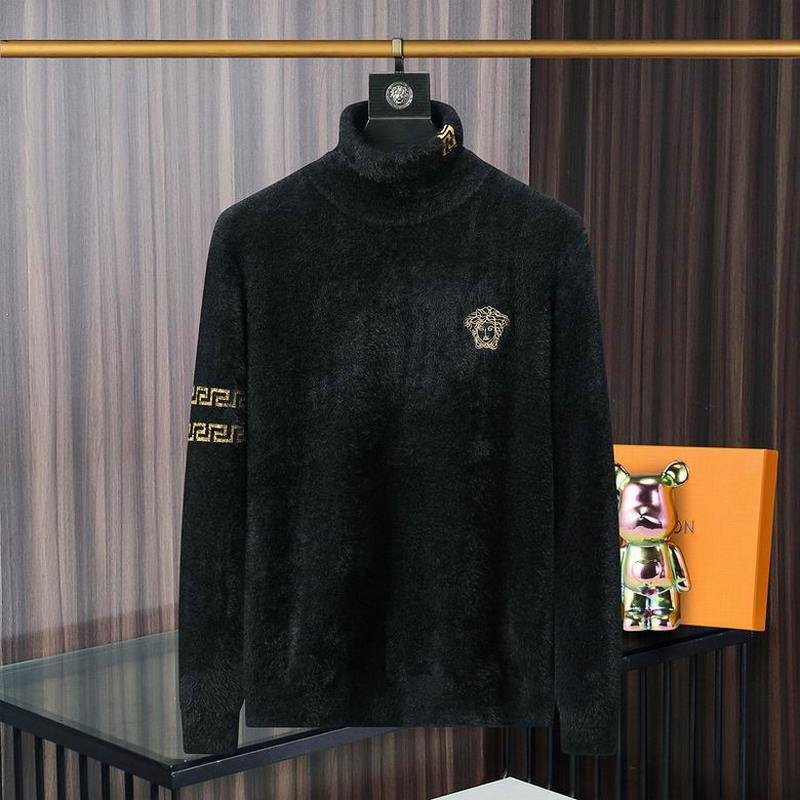 Versace Men's Sweater 101